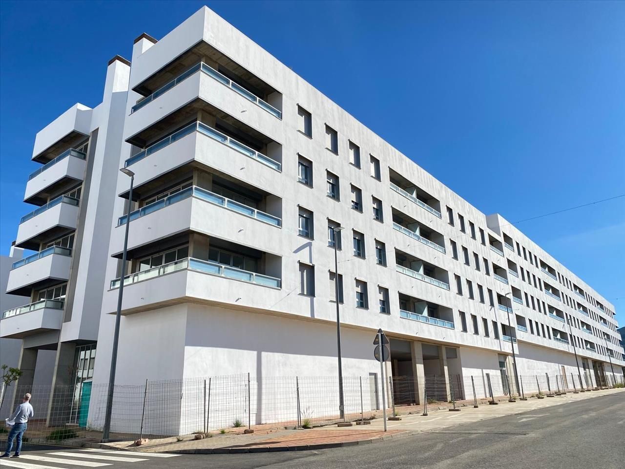 Calle del Pintor Diego Velázquez, Murcia, Murcia for lease Building Photo- Image 1 of 9