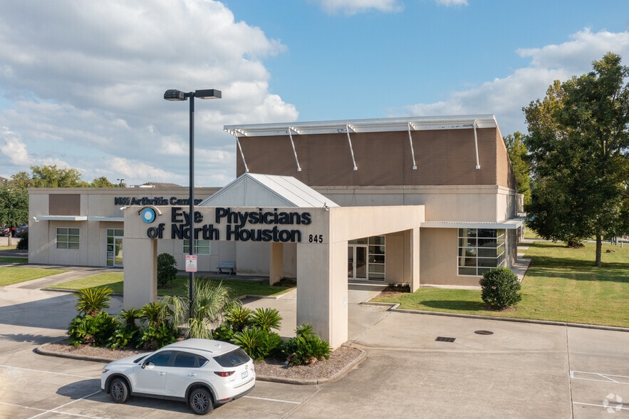 845 Cypress Creek Pky, Houston, TX à louer - Photo du bâtiment - Image 3 de 18