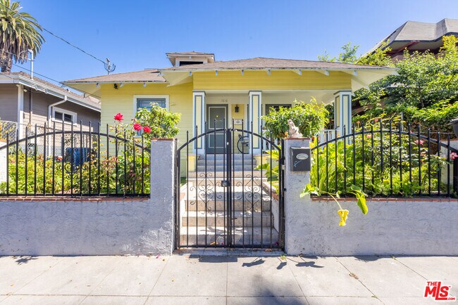 Plus de détails pour 1616 W 24th St, Los Angeles, CA - Multi-résidentiel à vendre