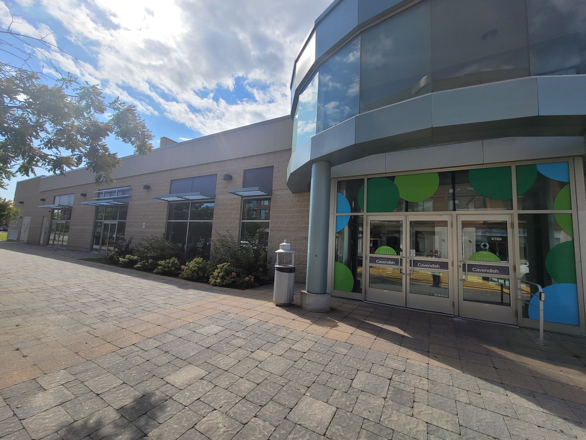 5800 Boul Cavendish, Cote-St-Luc, QC for lease Building Photo- Image 1 of 10