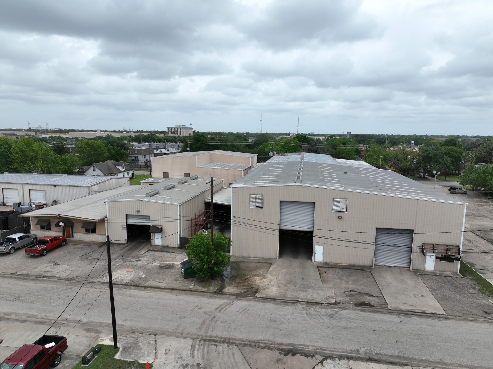 1203 Center St, Pasadena, TX for lease Primary Photo- Image 1 of 4