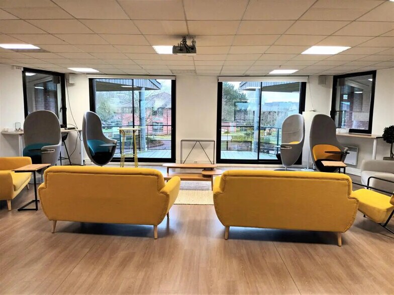 Bureau dans Lezennes à louer - Photo intérieure - Image 3 de 10