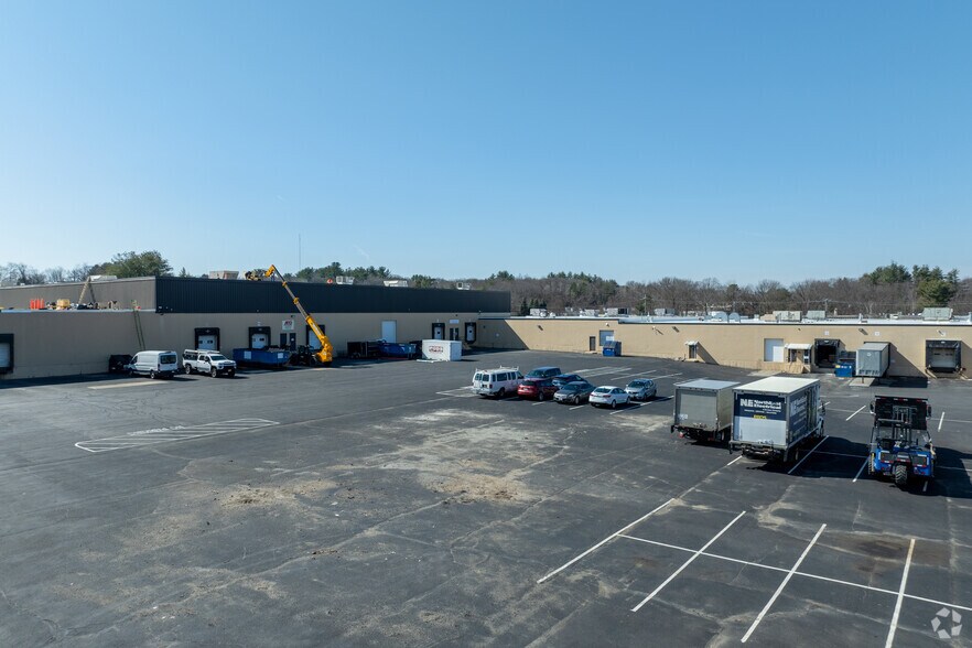 94-104 Glenn St, Lawrence, MA à louer - Photo du bâtiment - Image 3 de 6