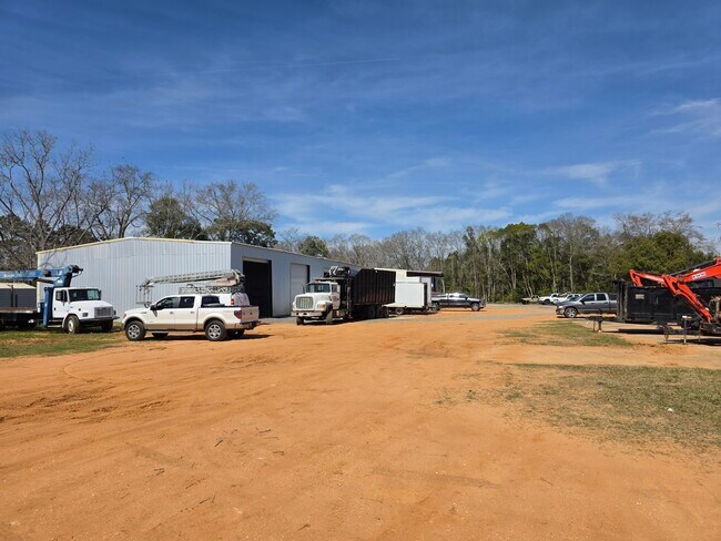 Plus de détails pour 22195 Cedar St, Robertsdale, AL - Industriel à vendre