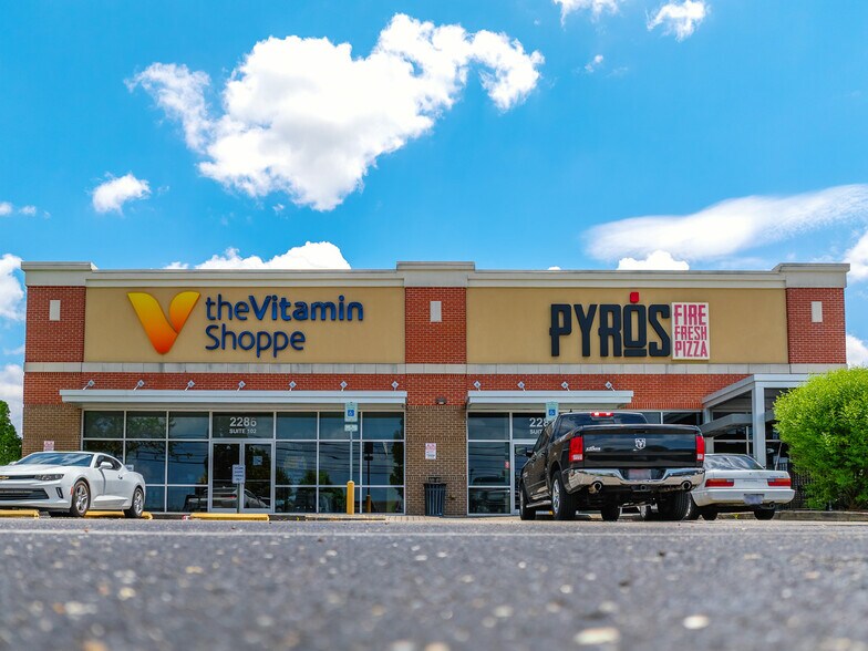 2286 N Germantown Pky, Cordova, TN à vendre - Photo du bâtiment - Image 2 de 8