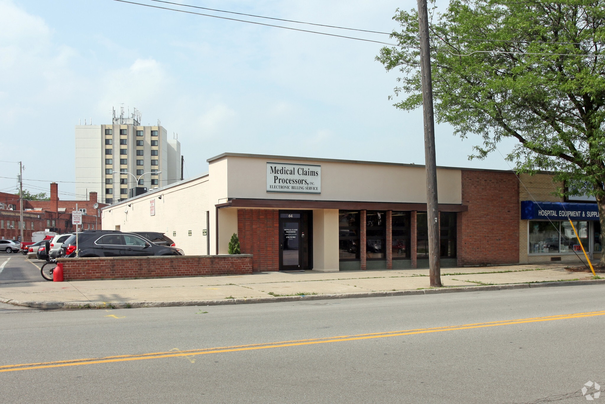 64 Broad St, Tonawanda, NY for sale Primary Photo- Image 1 of 3