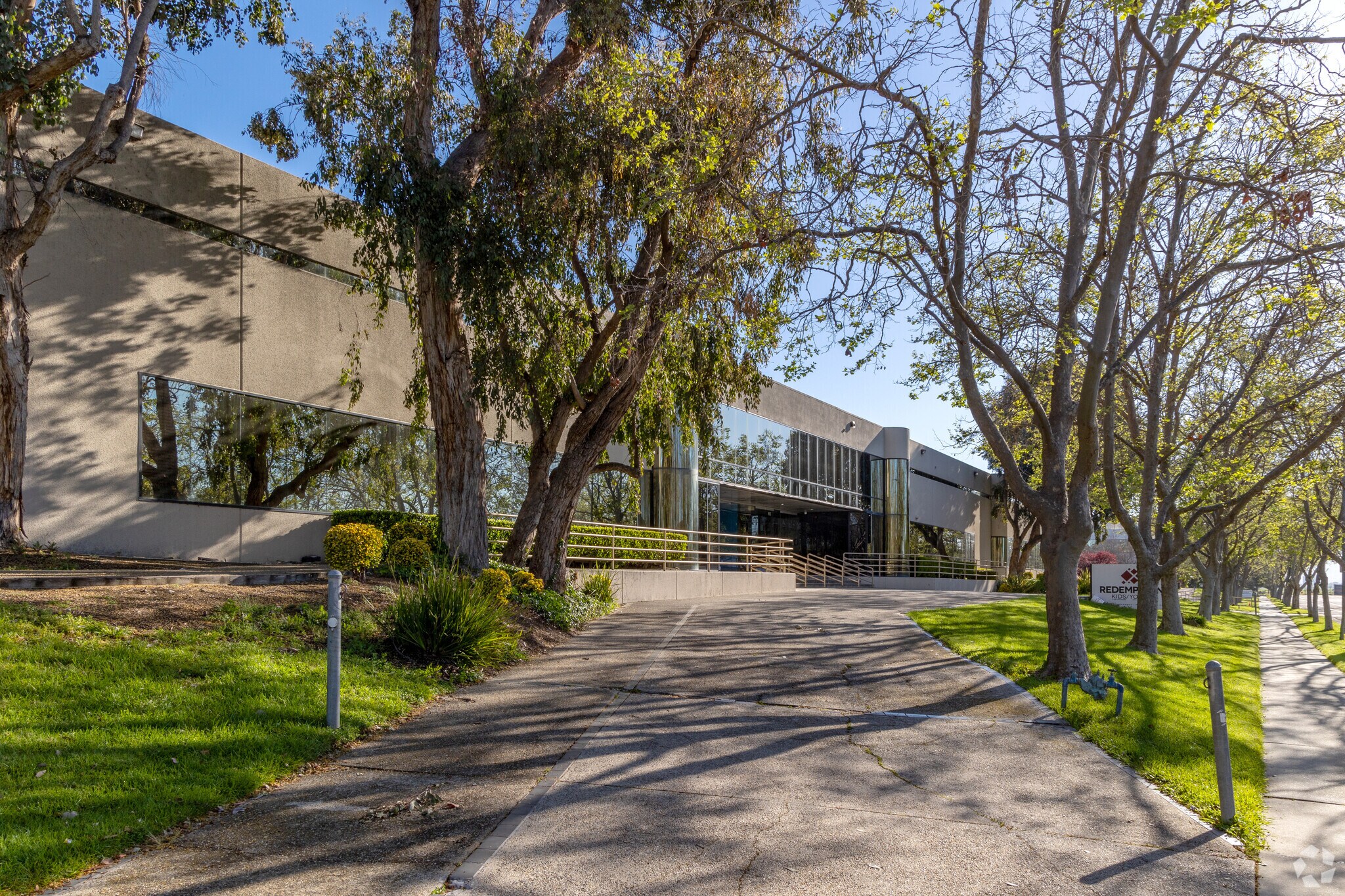 161-165 Nortech Pky, San Jose, CA à vendre Photo du bâtiment- Image 1 de 11