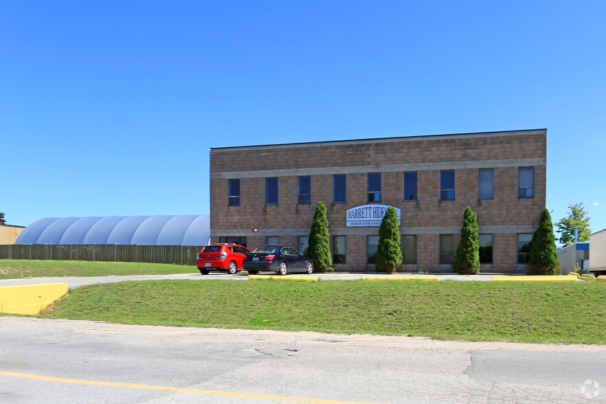 75 Welham Rd, Barrie, ON for lease - Building Photo - Image 2 of 2