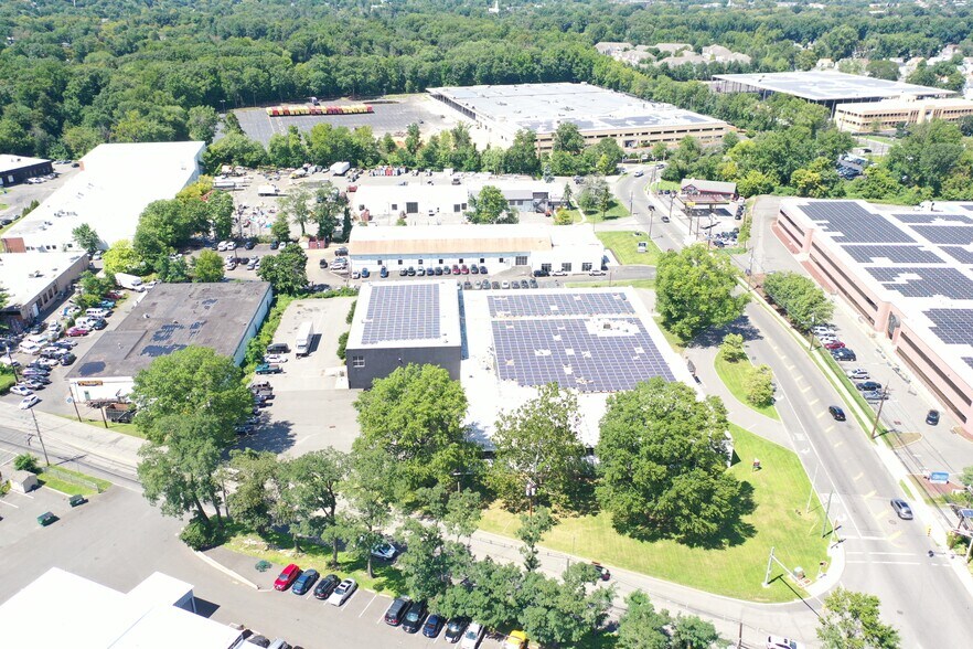 1160 Springfield Rd, Union Township, NJ à louer - Photo du bâtiment - Image 3 de 6