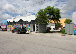 239 NW 26th St, Miami FL - Entrepôt