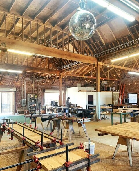 643 Gibbons St, Los Angeles, CA à louer - Photo du bâtiment - Image 3 de 4