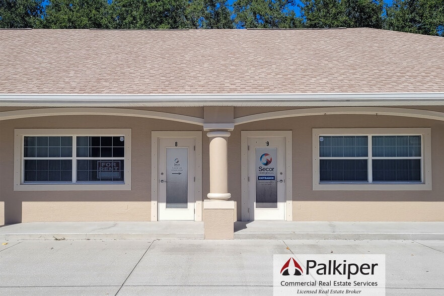 3380 S Park Ave, Titusville, FL à louer - Photo du bâtiment - Image 2 de 7