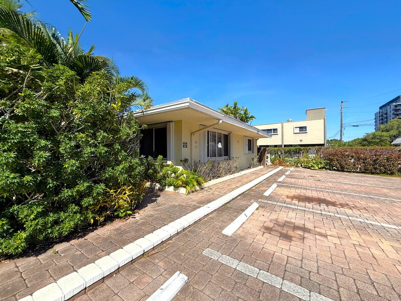 3031 NE 21st Ave, Fort Lauderdale, FL for sale - Building Photo - Image 3 of 43
