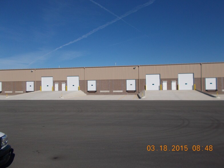 45 Bay Hill Dr, Latrobe, PA for lease - Building Photo - Image 3 of 3