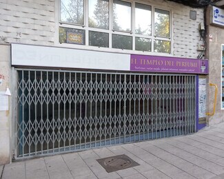 Plus de détails pour Multi-résidentiel à vendre