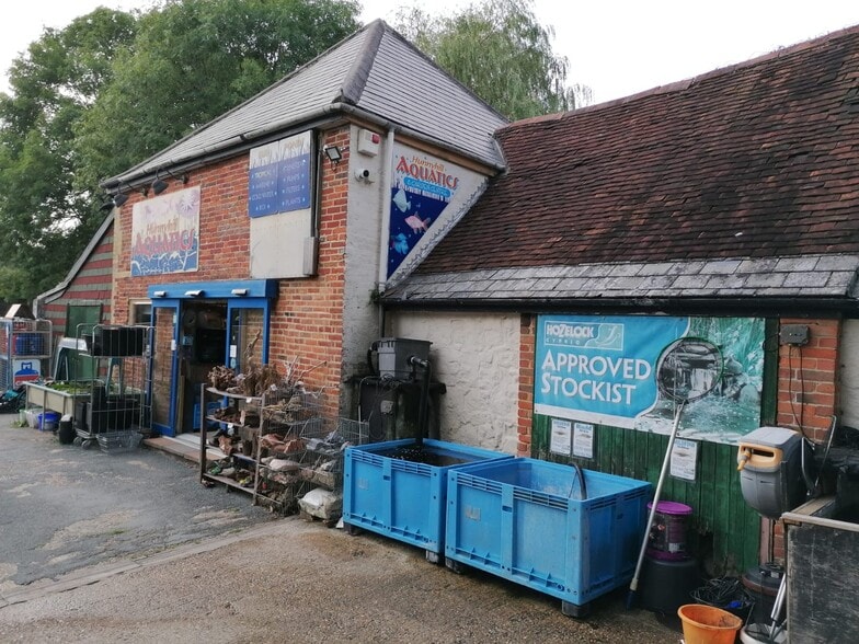 Vicarage Walk, Newport for lease - Building Photo - Image 1 of 2