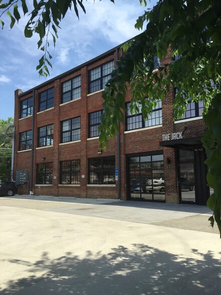 982 S Front St, Columbus, OH for lease - Building Photo - Image 1 of 5