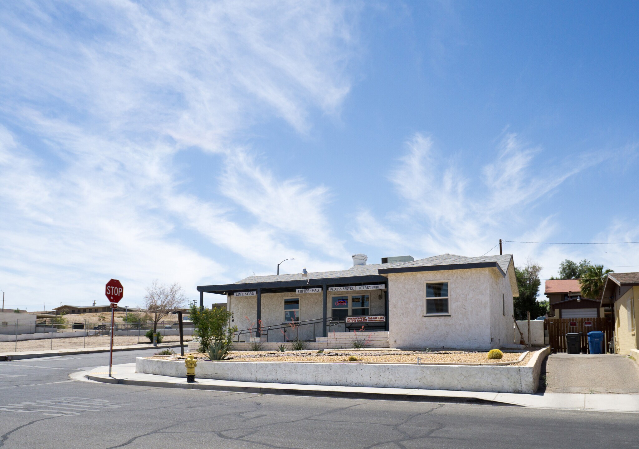 128 E Buena Vista St, Barstow, CA à louer Photo du bâtiment- Image 1 de 13