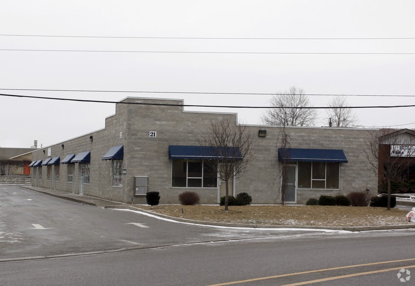 21 Industry St, Aurora, ON for sale - Primary Photo - Image 1 of 2
