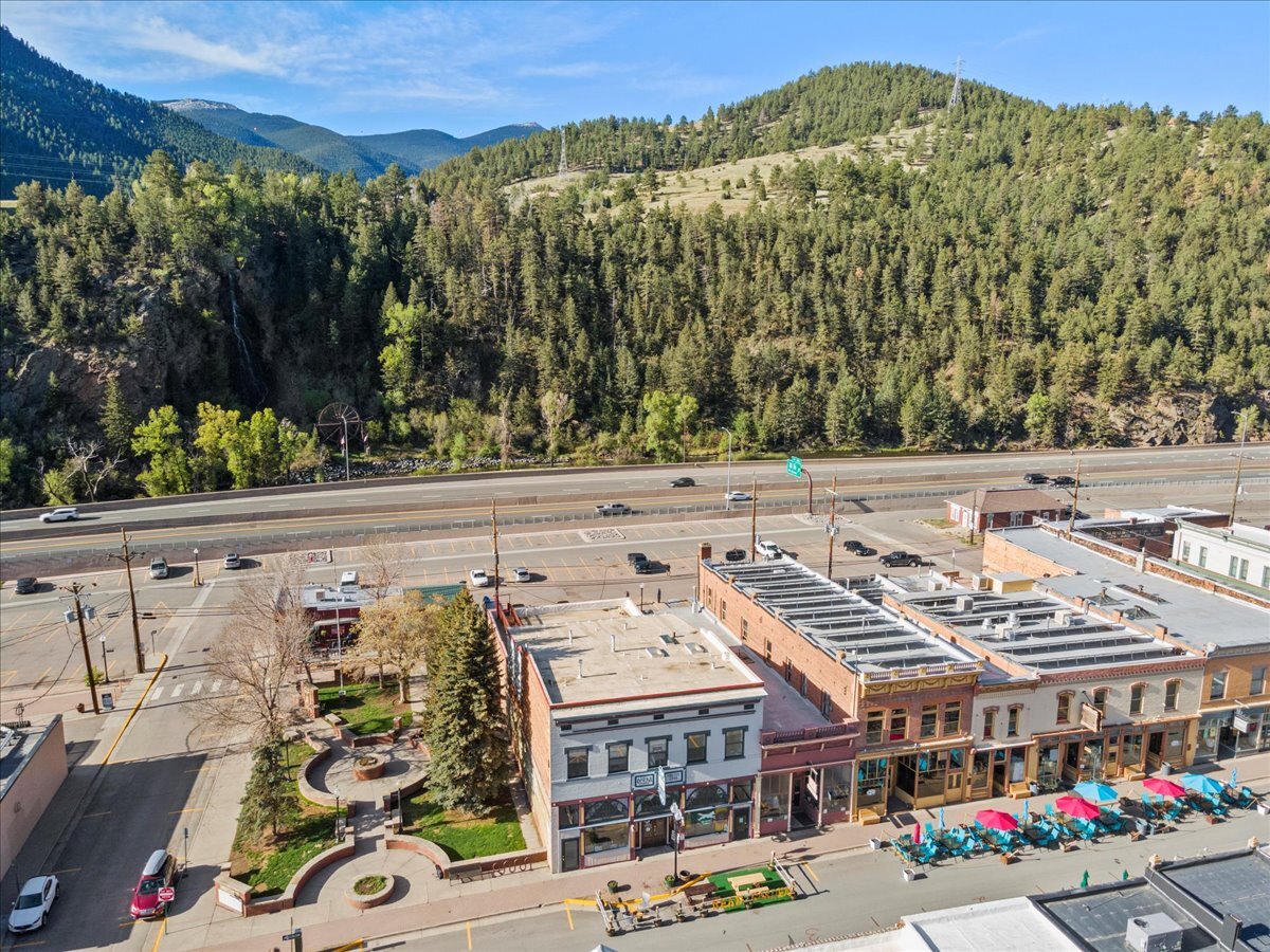 1535 Miner St, Idaho Springs, CO à vendre Photo du bâtiment- Image 1 de 1