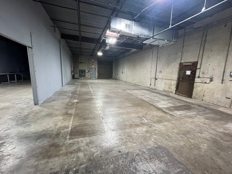 3780-3790 Yale St, Houston, TX à louer - Photo du bâtiment - Image 3 de 10