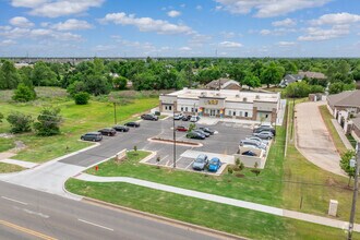 2228 SW 104th St, Oklahoma City, OK - AERIAL map view