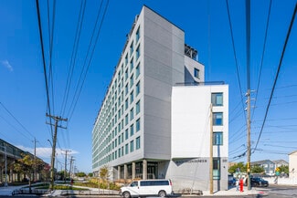 Plus de détails pour 331 Beach 35th St, Far Rockaway, NY - Commerce de détail à louer