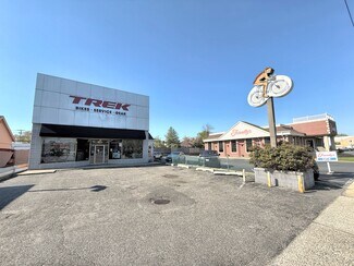 Plus de détails pour 4828 Sunrise Hwy, Massapequa Park, NY - Commerce de détail à louer