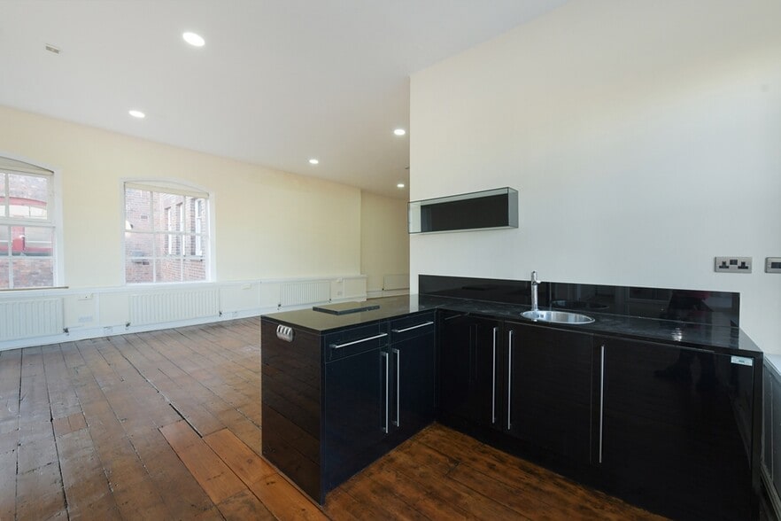 19 Stoney St, Nottingham for lease - Interior Photo - Image 3 of 9