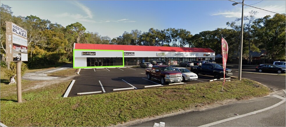 37031-37043 State Road 54, Zephyrhills, FL for lease - Building Photo - Image 1 of 4