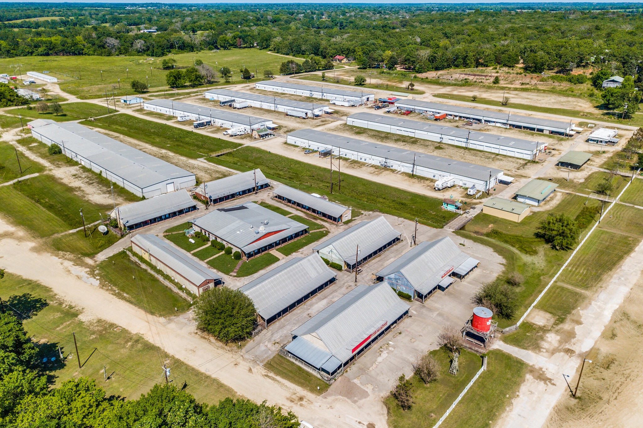 542 E Dallas St, Canton, TX for sale Building Photo- Image 1 of 25