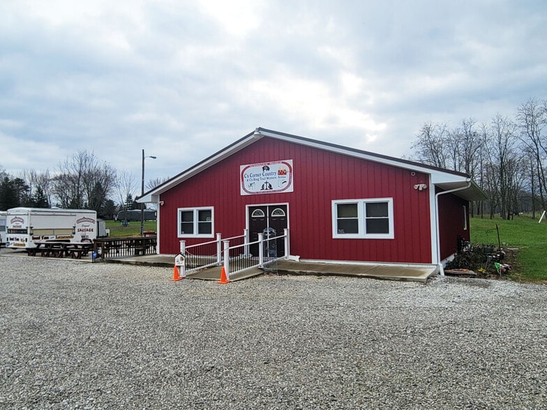 7517 Pymatuning Lake Rd, Williamsfield, OH à vendre - Photo du bâtiment - Image 2 de 14