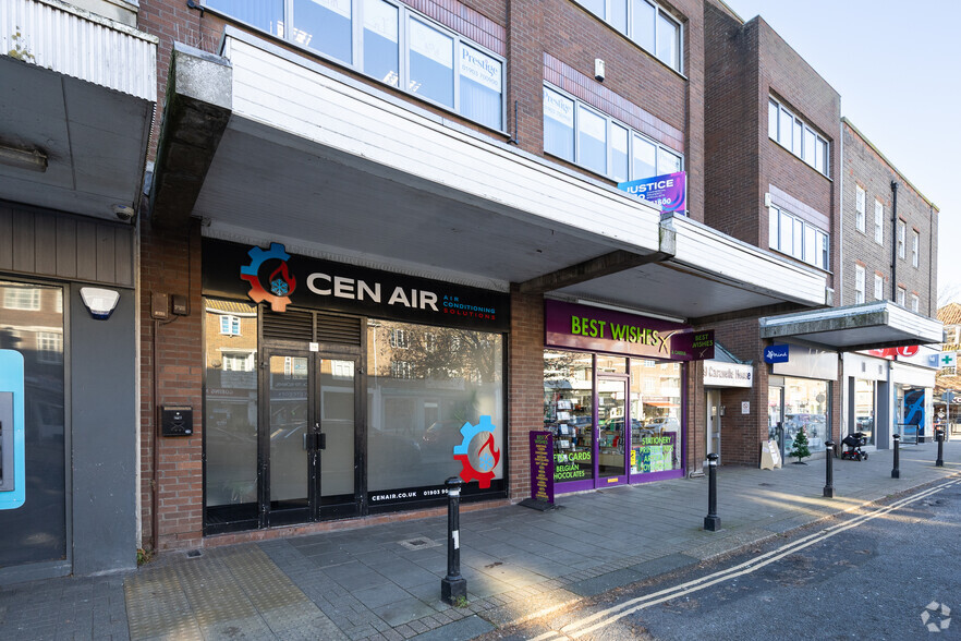 17-19 Goring Rd, Worthing à vendre - Photo du bâtiment - Image 3 de 3