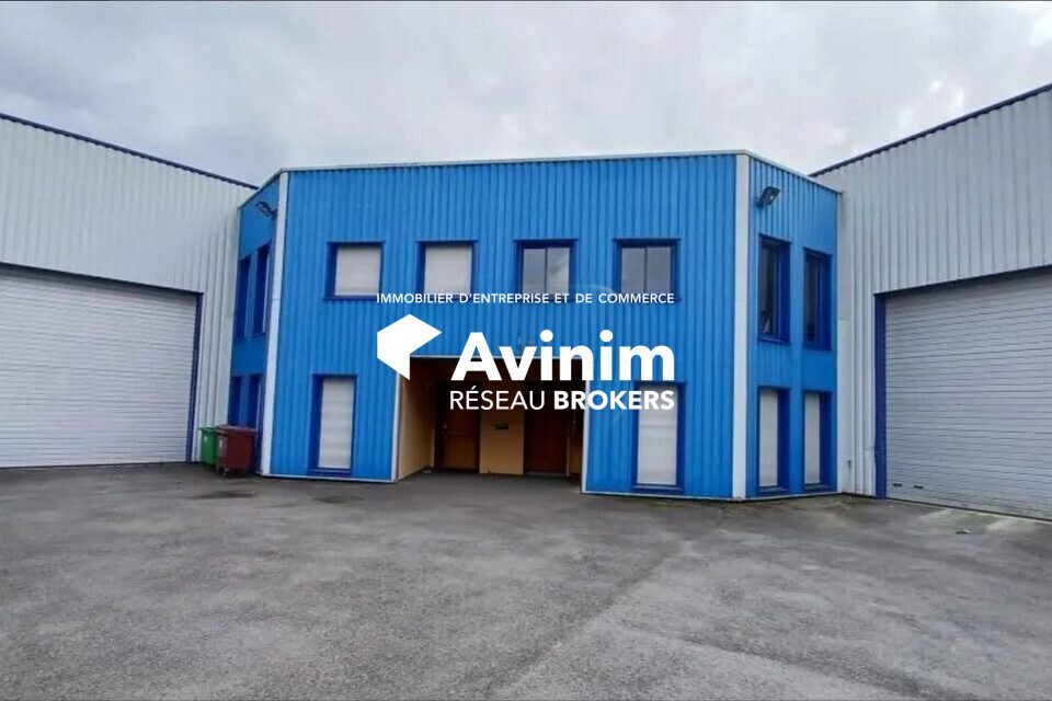Industrial in Chelles for lease Building Photo- Image 1 of 8
