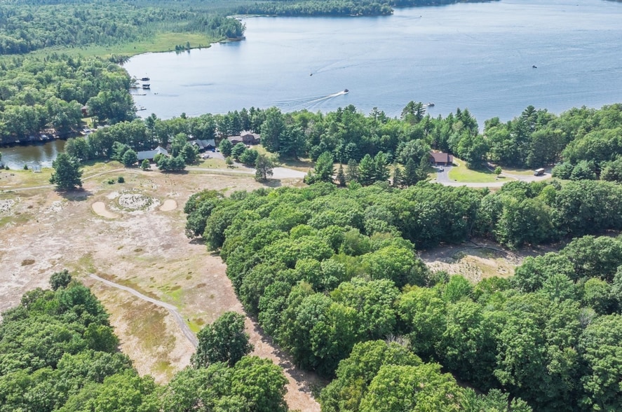 3801 Eagle Waters Rd, Eagle River, WI for sale - Building Photo - Image 3 of 27