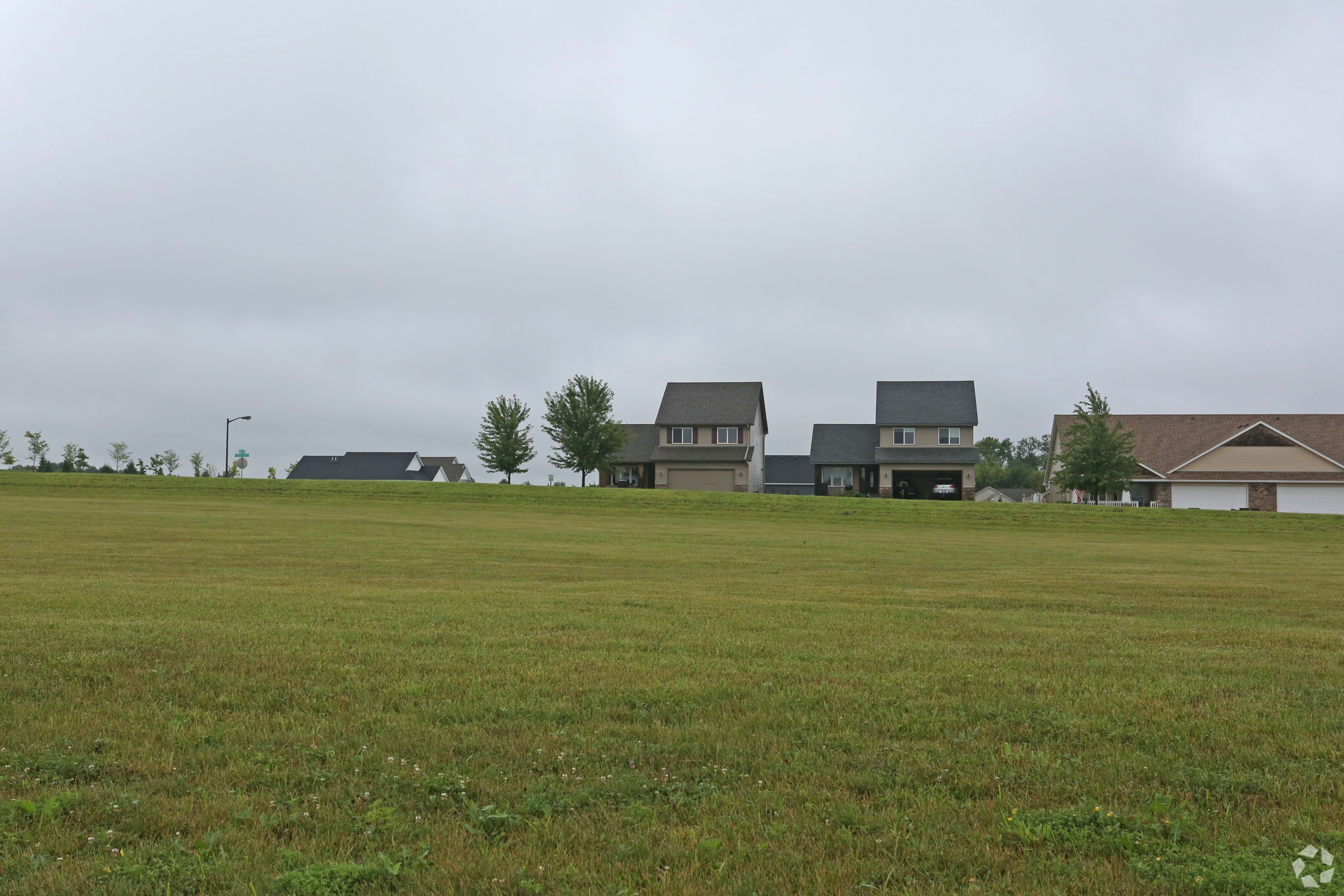 102 15th Ave SE, Lonsdale, MN for sale Primary Photo- Image 1 of 1