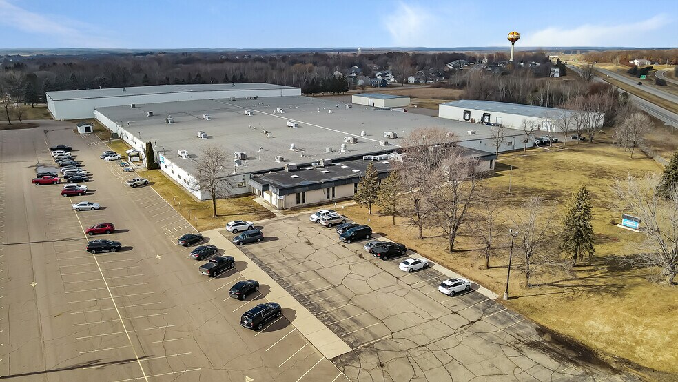 1100 Stearns Dr, Sauk Rapids, MN à louer - Photo du bâtiment - Image 2 de 9