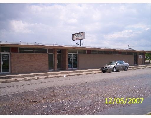 525 Glazebrook St, Corpus Christi, TX for lease - Building Photo - Image 2 of 11