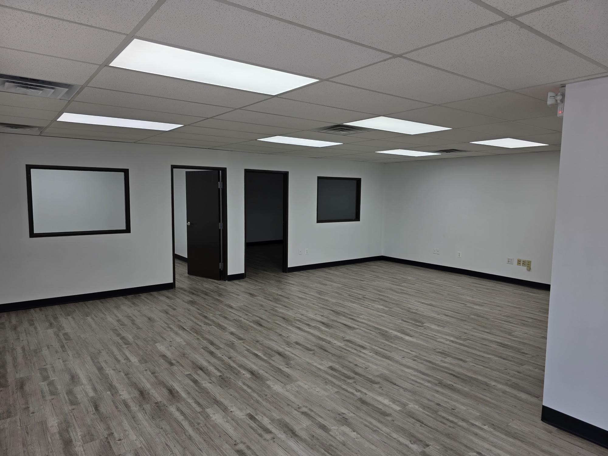 24730-24804 Crestview Ct, Farmington Hills, MI for lease Interior Photo- Image 1 of 3