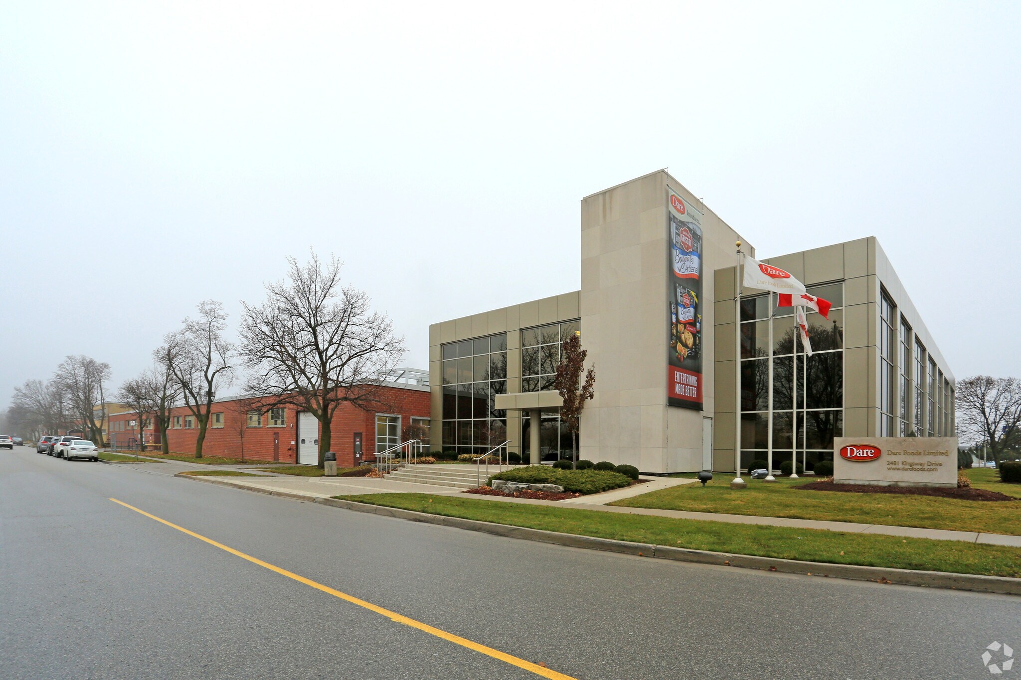 2481 Kingsway Dr, Kitchener, ON à vendre Photo principale- Image 1 de 1