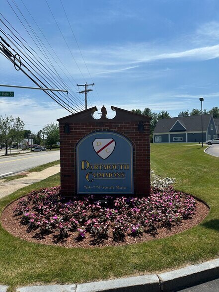 769 S Main St, Manchester, NH à louer - Photo du bâtiment - Image 3 de 27