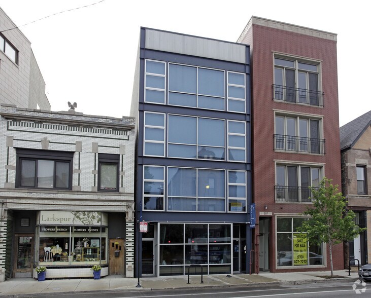 2119 N Damen Ave, Chicago, IL à vendre - Photo principale - Image 1 de 2