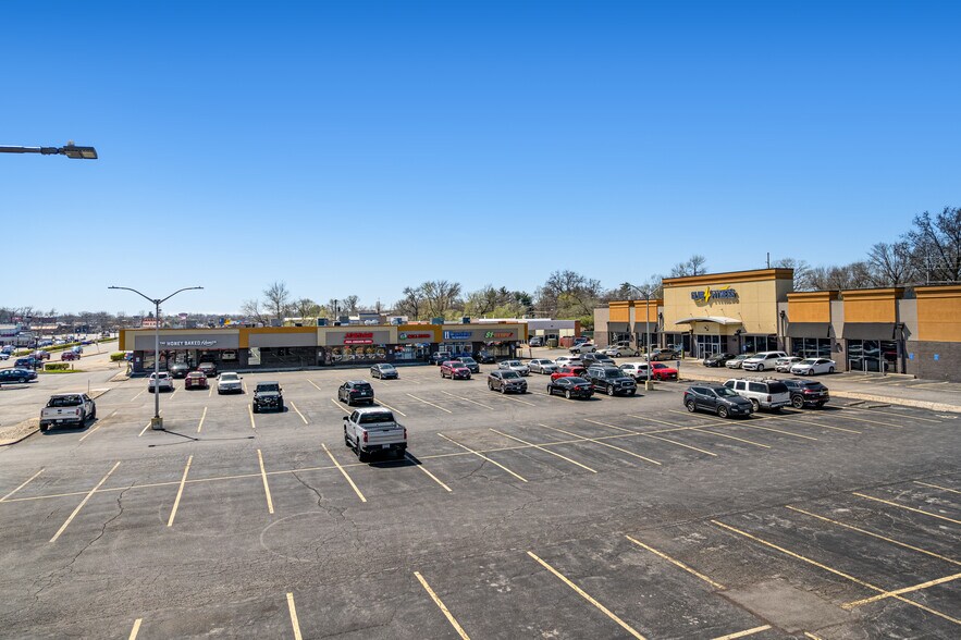 737A-775 N Us Highway 67, Florissant, MO for sale - Building Photo - Image 2 of 4