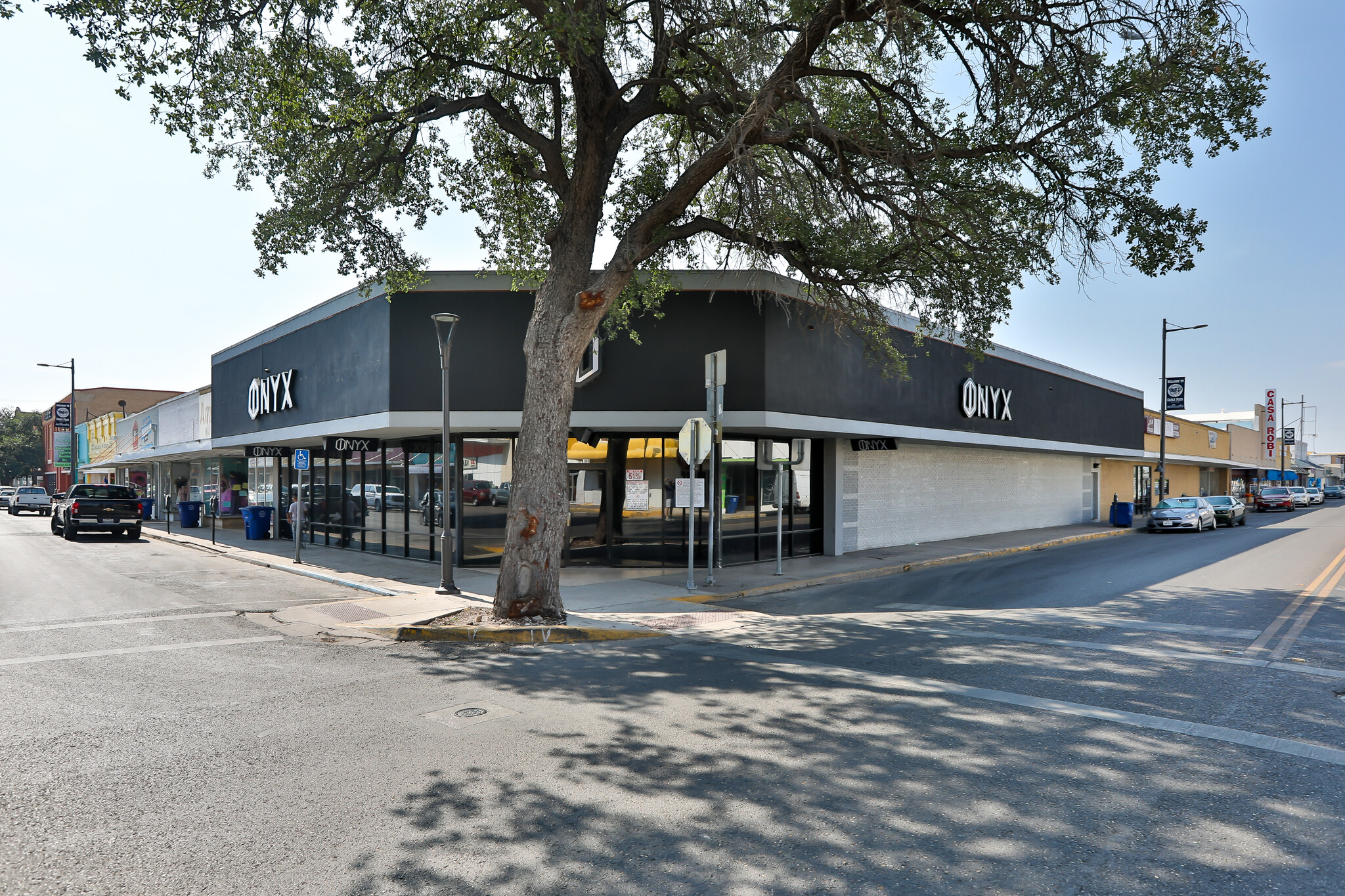 100 W Main St, Eagle Pass, TX for sale Building Photo- Image 1 of 14