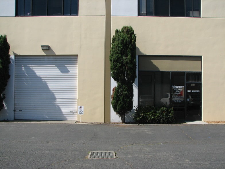 5221 Central Ave, Richmond, CA à louer - Photo du bâtiment - Image 3 de 9