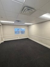 237 W Lancaster Ave, Devon, PA à louer Photo intérieure- Image 2 de 2