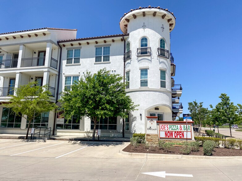 5344 Sycamore School Rd, Fort Worth, TX à louer - Photo du bâtiment - Image 2 de 8