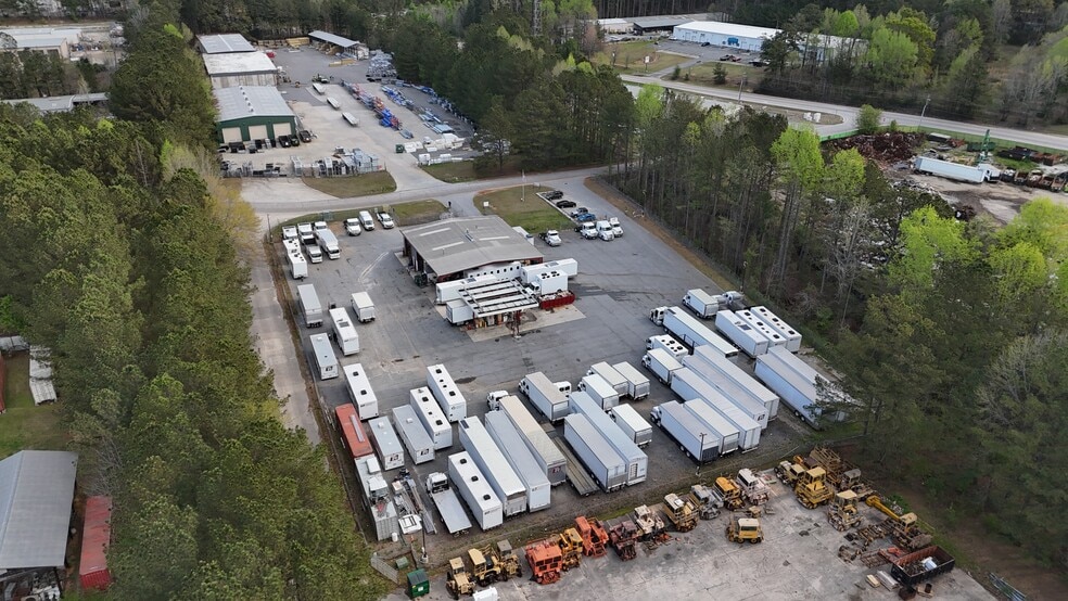 43 Bellamy Ct, Stockbridge, GA for lease - Building Photo - Image 2 of 6