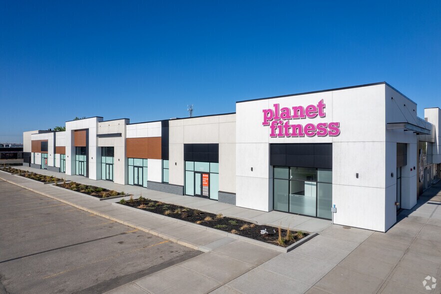 5115 17 Av SE, Calgary, AB à louer - Photo du bâtiment - Image 2 de 9