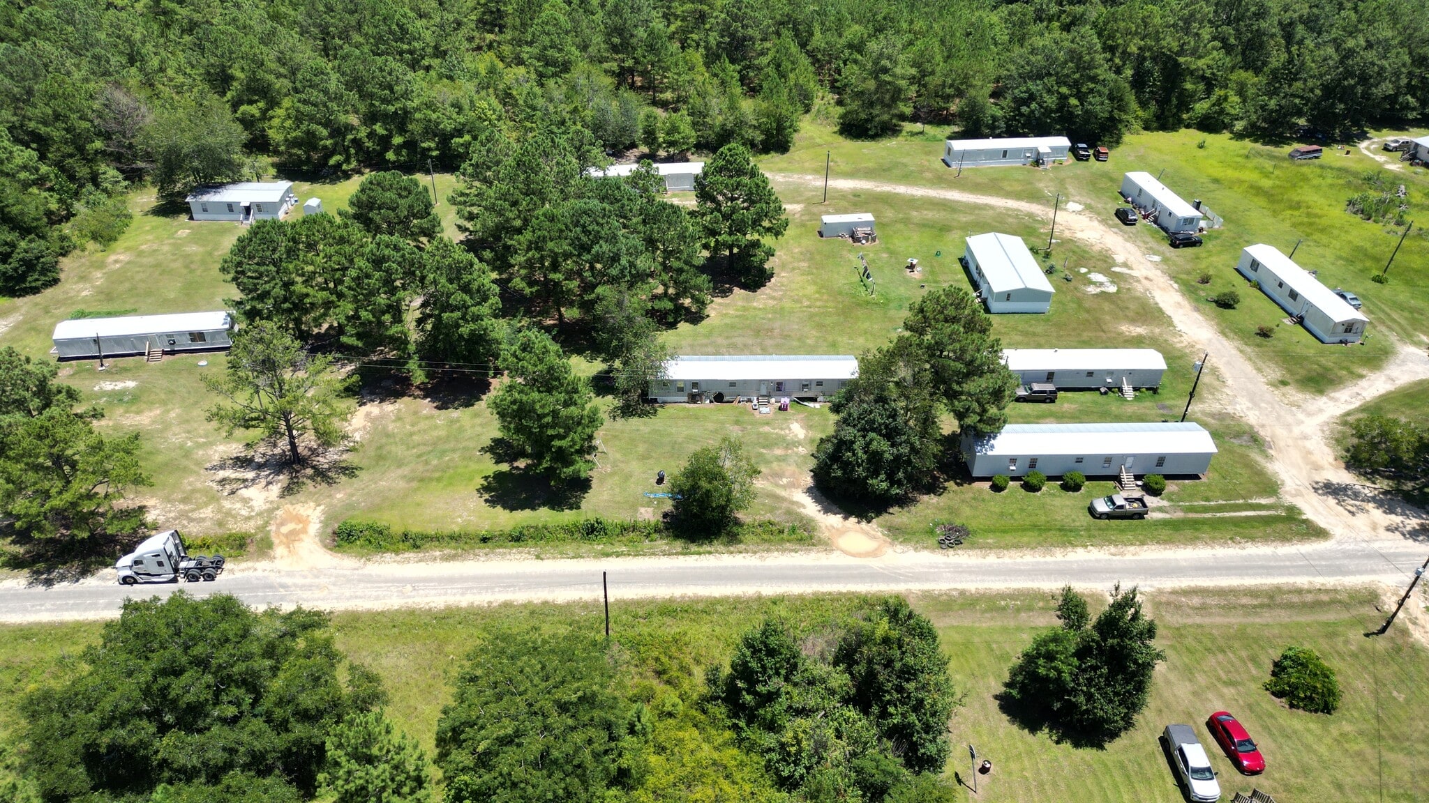 711 Jt Ln, East Dublin, GA for sale Primary Photo- Image 1 of 36